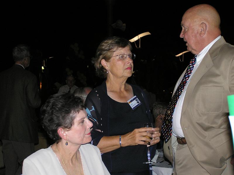 P6170048 Diane (McWood) Nowland, Judy (Mandeville) Lippman and Ben Nowland.